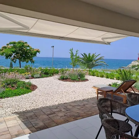 Apartment La Mar